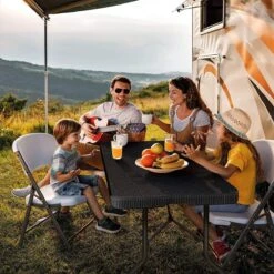 Lenx Klaptafel - Inklapbare Tafel - Opvouwbare Tuintafel - Vouwtafel - Inclusief Handvat En 2 Tafelkleden - 180x75x74cm - 6 Tot 8 Personen 18 Lenx Klaptafel - Inklapbare Tafel - Opvouwbare Tuintafel - Vouwtafel - Inclusief Handvat En 2 Tafelkleden - 180x75x74cm - 6 Tot 8 Personen -Tuin En Buiten 1199x1200