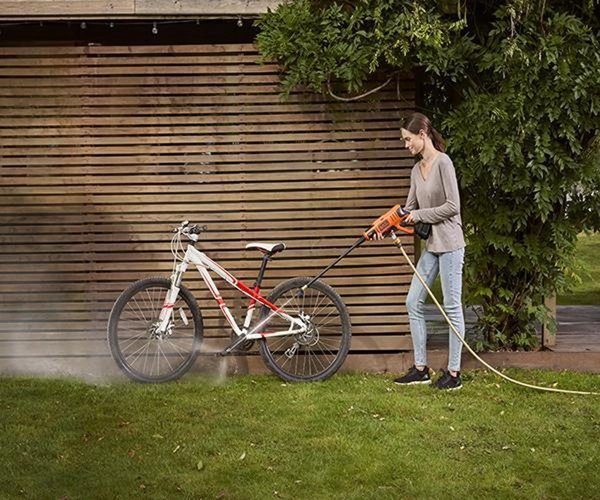 Black & Decker BLACK+DECKER BCPC18B-XJ Hogedrukreiniger - 18V - 24 Bar - Zonder Accu En Lader 14 Black & Decker BLACK+DECKER BCPC18B-XJ Hogedrukreiniger - 18V - 24 Bar - Zonder Accu En Lader - Afbeelding 12