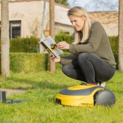 Powerplus POWXG6305 Robotmaaier - 18V - Voor Gazons Tot Ca. 500m² - Maaibreedte 180mm - Incl. Laadstation En Accessoires -Tuin En Buiten 1200x1200 402