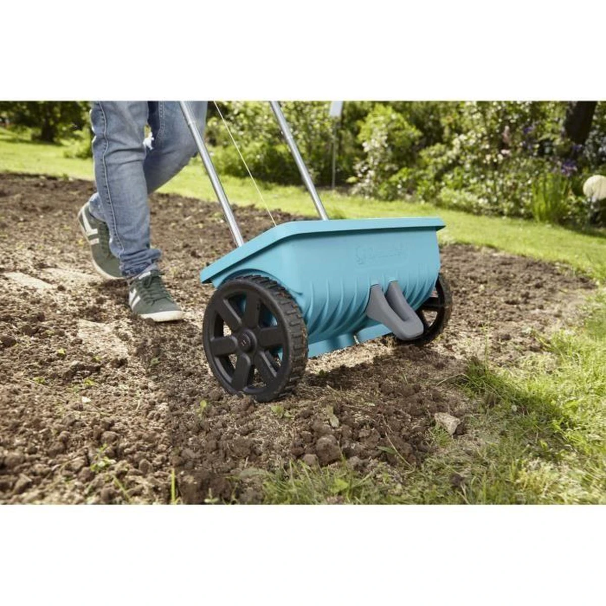 GARDENA - Strooiwagen L - Strooikar - 400m2 - 12.5 Liter 9 GARDENA - Strooiwagen L - Strooikar - 400m2 - 12.5 Liter - Afbeelding 7