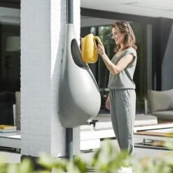 Elho Pure Raindrop 70L - Geel/Oker -Tuin En Buiten 1200x1200 593