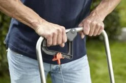 GARDENA - Strooiwagen L - Strooikar - 400m2 - 12.5 Liter 20 GARDENA - Strooiwagen L - Strooikar - 400m2 - 12.5 Liter -Tuin En Buiten 1200x799 15