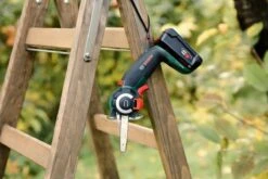 Bosch AdvancedCut 18 Microkettingzaag - Met 1 X 18 V Accu En Lader -Tuin En Buiten 1200x800 113