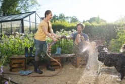 GARDENA - Premium Reinigingssproeier Spuitpistool - Metaal - Voor Reiniging En Bewatering -Tuin En Buiten 1200x800 132