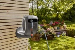 GARDENA - Wandslangenbox RollUp S - Slanghouder - 15 Meter - Ø 11 Mm -Tuin En Buiten 1200x800 138