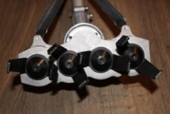 Bosmaaier Schoffel - Schoffel Bosmaaier - Schoffelmachine - Frees - Grondfrees - Tuin - Onkruid - Wieden - Tuinieren - Hovenier - Frezen - Tuinfrees - Moestuin - Schoffelen - Stihl - Husqvarna - Dolmar - Makita - Ferm - Bosmaaierschoffel -Tuin En Buiten 1200x800 93