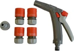 Slangenwagen Met 50 Meter Tuinslang | Eagle Garden | Incl. Spuitkopstuk En Connectors | Geel 9 Slangenwagen Met 50 Meter Tuinslang | Eagle Garden | Incl. Spuitkopstuk En Connectors | Geel -Tuin En Buiten 1200x835 2