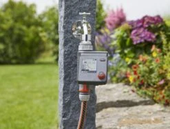 GARDENA - Select Computer Besproeiingscomputer - 3 Besproeiingen Per Dag -Tuin En Buiten 1200x909 1