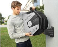 CoolHome Wandslangenbox 15 Meter + 1,5 Meter - Tuinslang Met Haspel- Slangenhouder 180° Draaibaar - Tuinslanghaspel Zwart - Grijs -Tuin En Buiten 1200x992 3