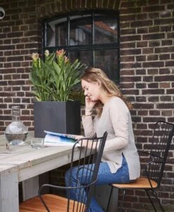 Capi Europe - Bloempot Vierkant Smooth NL - 50x50x50 - Zwart - Voor Binnen En Buiten - KBL904 -Tuin En Buiten 983x1200 1